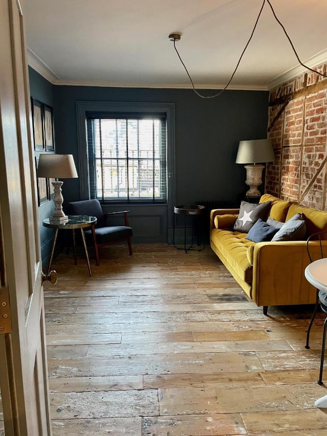 Fabulous Apartment Seconds From Beach By Whitstable-Holidays, Pudding Pan Bagian luar foto