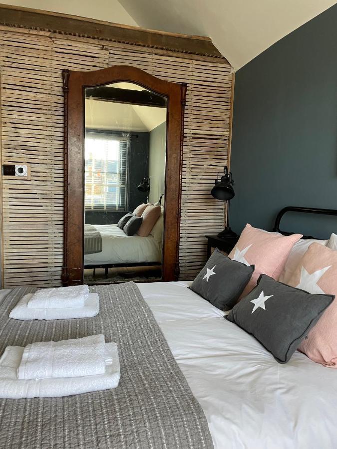 Fabulous Apartment Seconds From Beach By Whitstable-Holidays, Pudding Pan Bagian luar foto