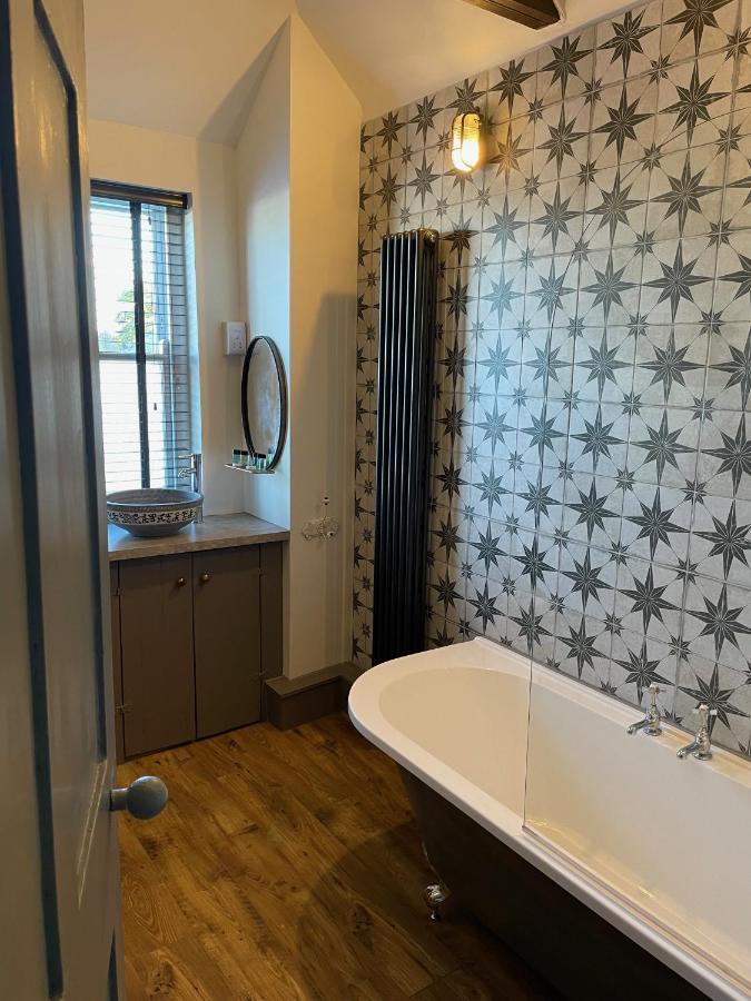 Fabulous Apartment Seconds From Beach By Whitstable-Holidays, Pudding Pan Bagian luar foto